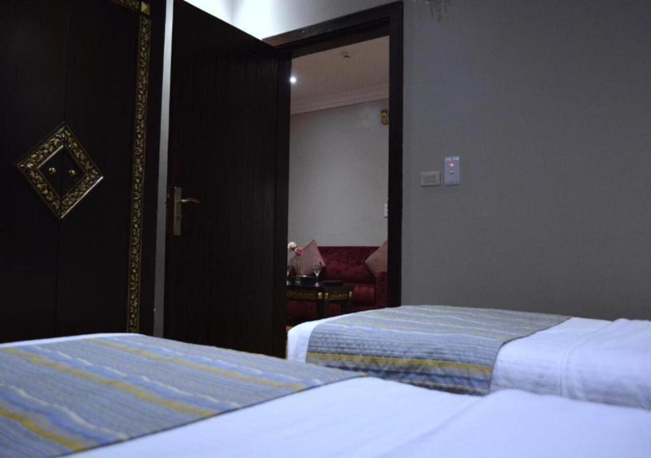 Tobal Al Hamra Hotel Apartments Jiddah Esterno foto